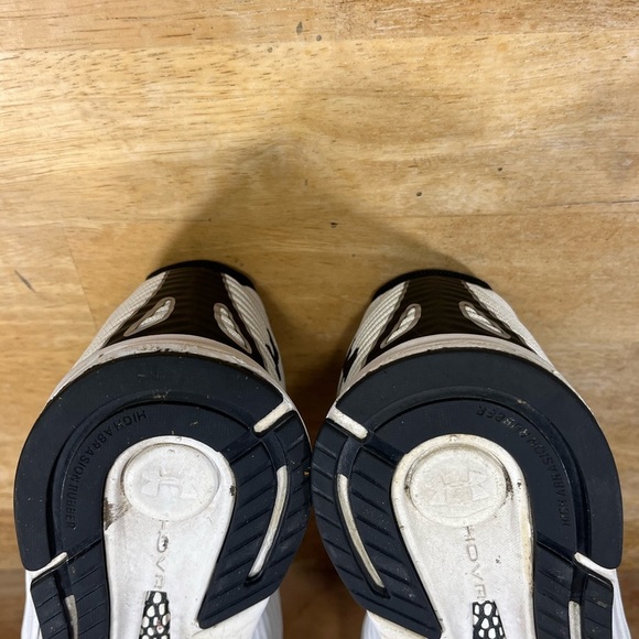 Under Armour HOVR Velociti 3 Womens Size 9 Running Shoes Sneakers White Black - Picture 9 of 12